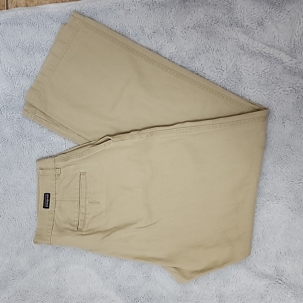 Patagonia men's pants, Color Beige, Size 32